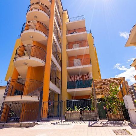 Residence Palazzo Sayonara Tortoreto Ngoại thất bức ảnh