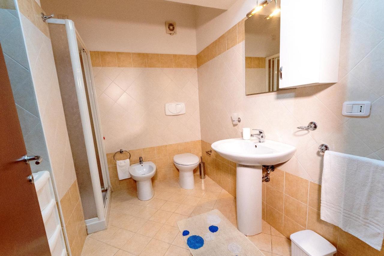 Residence Palazzo Sayonara Tortoreto Ngoại thất bức ảnh
