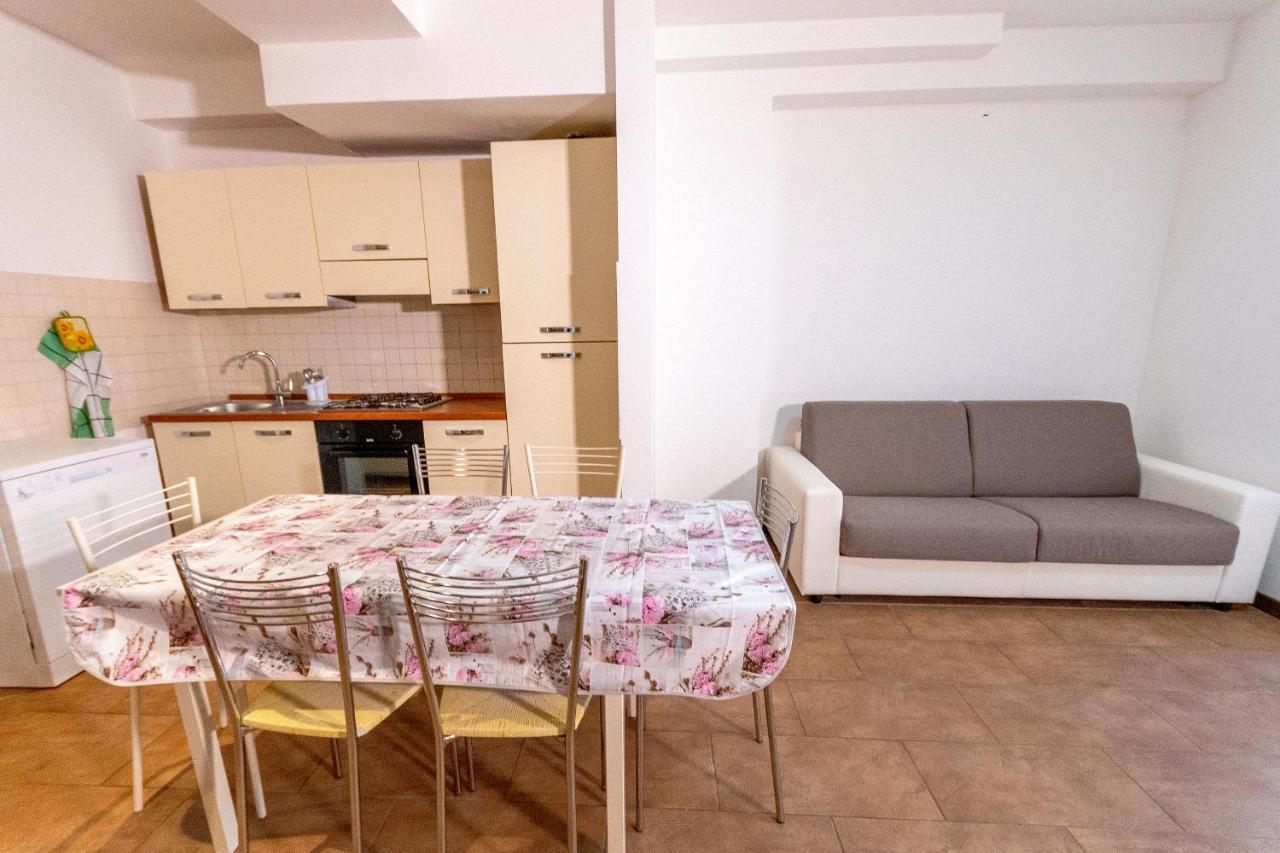 Residence Palazzo Sayonara Tortoreto Ngoại thất bức ảnh