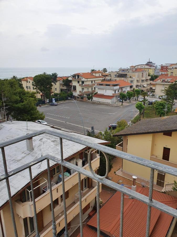 Residence Palazzo Sayonara Tortoreto Ngoại thất bức ảnh