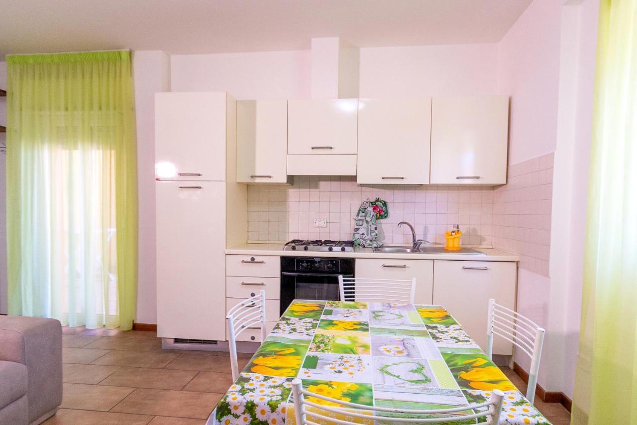 Residence Palazzo Sayonara Tortoreto Ngoại thất bức ảnh