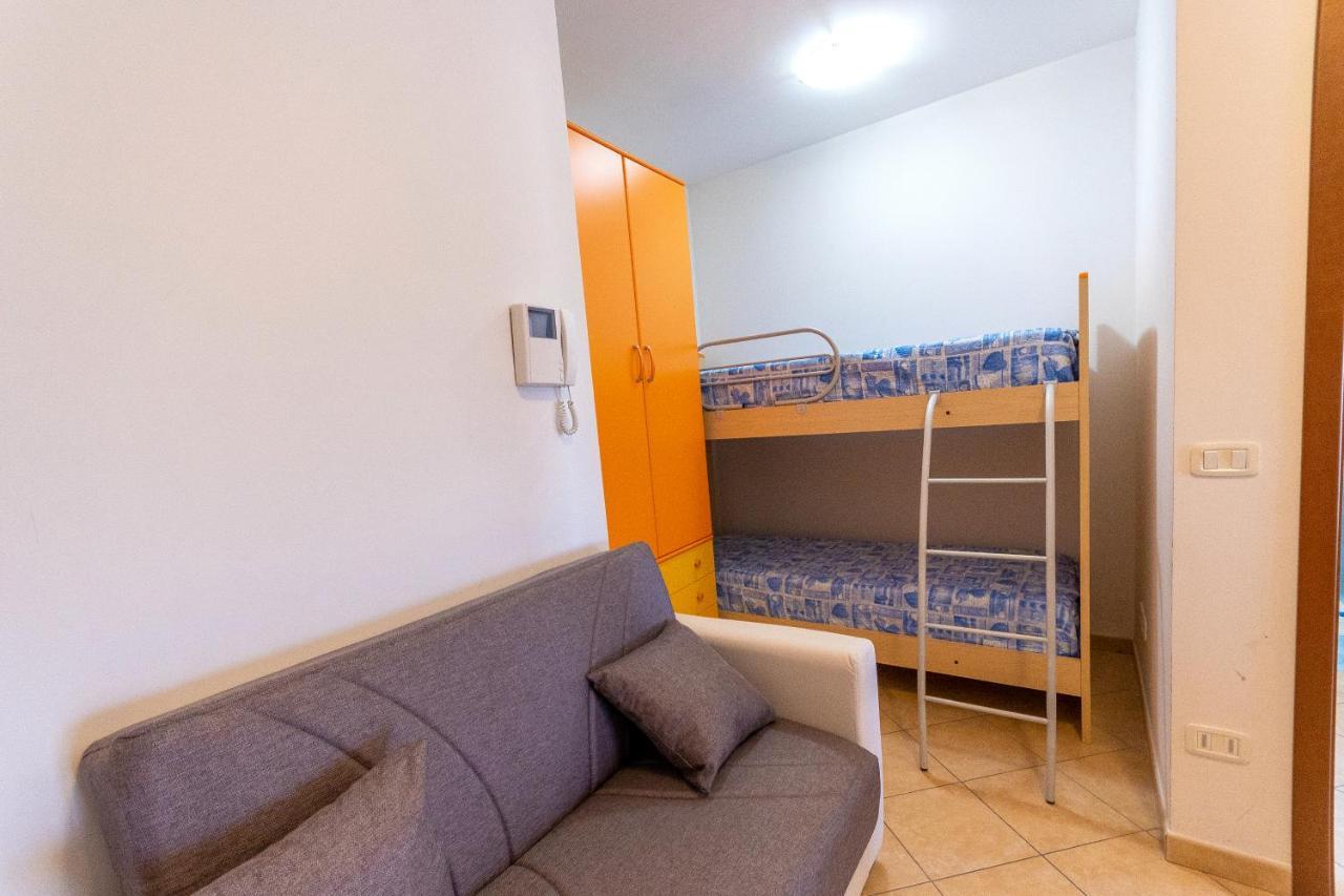 Residence Palazzo Sayonara Tortoreto Ngoại thất bức ảnh