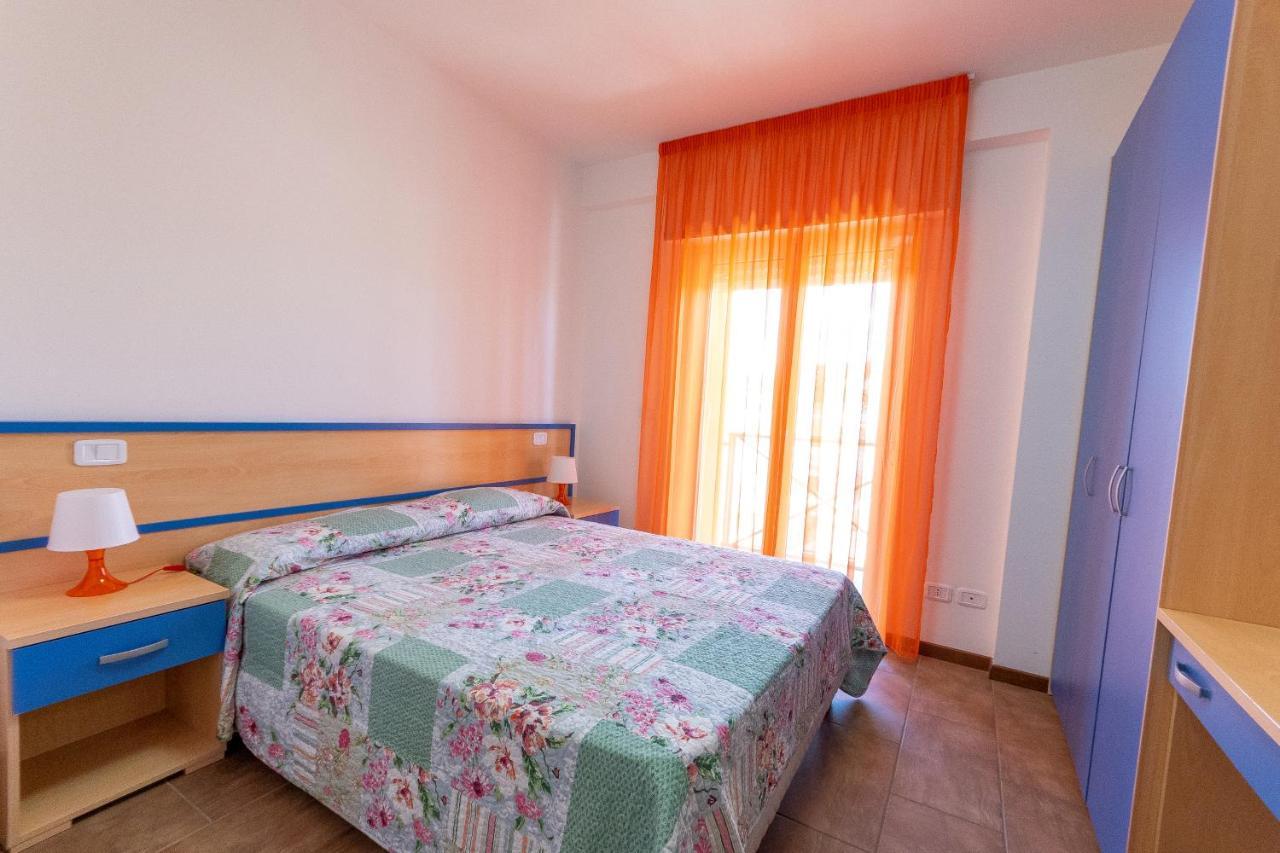 Residence Palazzo Sayonara Tortoreto Ngoại thất bức ảnh